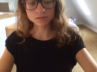 Badliljewishgirl Luxurious young lady