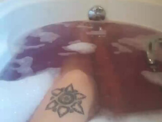 beatrice303 horny nymph flirts in french