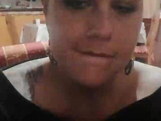 Beatrice303 Lustful brunette pampers anal with sex toys