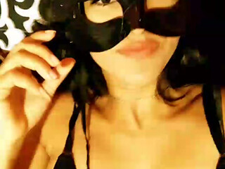 bianca0202 naked babe demonstrates chocolate body