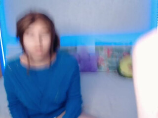 Brendiegilana pretty woman and her breasts