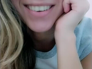 efitopia girl with elastic milks having fun with sex toy