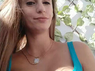 Ericafontesx hot pussy pushes vagina