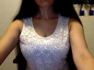 Erikaitalia blonde female made private with a toy