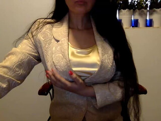 erikaitalia Mischievous bitch