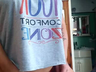 fernandahi luxurious bitch furiously shaved shaved cunt