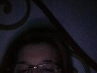 Fioredifica bright slut fucks pussy