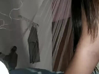 Griseldab37 jerking on the bed