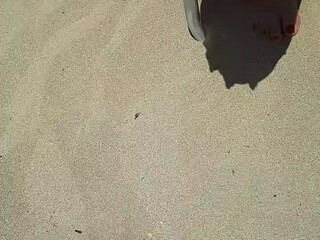 Intrigante66 crazy whore dabbles with sex machine