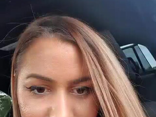 Kirstievegas amused with the toy