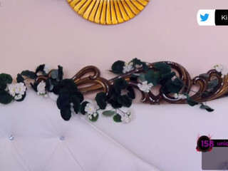 Kirstievegas Dark-haired girlfriends