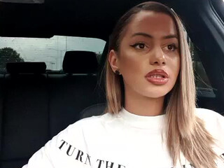 Kirstievegas luxurious blonde passionately pulls pussy