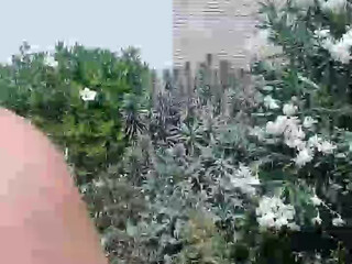 Lauriehot 01 March 2020