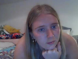 lizzielou Tanned slut