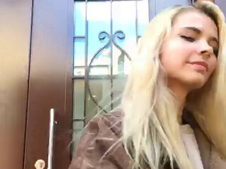 Littleferalberry cute chick fucks both holes