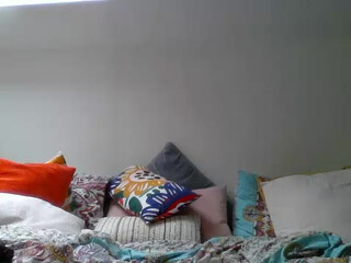 lizzielou Authentic Sterlet