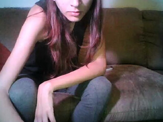 lucythealien hot passion dances striptease