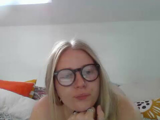 lizzielou Shmarina from the states