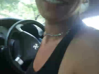 lolisarah busty blonde hot jerks off her cunt