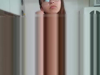 lucythealien beauty sucks penis