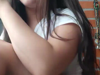 Manefuego a wonderful beast takes a shower