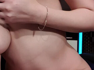 monikag sexy ass bitches