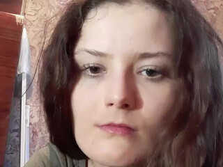 Orange girl1 amazing skin fucks the pussy