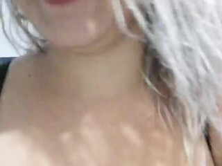 pepais beautiful harlot dancing striptease