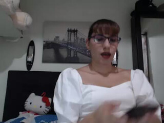 Sandryloven busty mare relish masturbating cunt