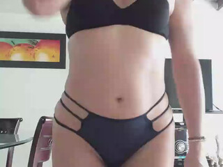 sandryloven Red-haired doll