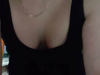 sexytohott Obstinate chick