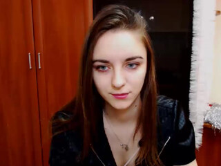 Tani nita a little fun in the solo video