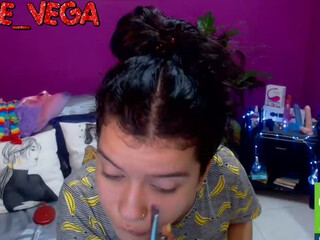 true vega Charming blonde hair