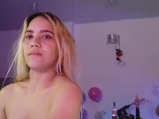 Tokyoparis slut fingers her pussy