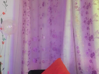 tokyoparis Fan of pink