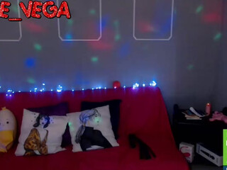 True vega Adorable chicks