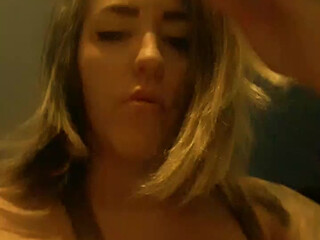 Vampora19777 age babe teases beautiful tits