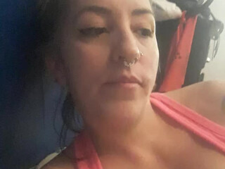 vampora19777 Skinny babe