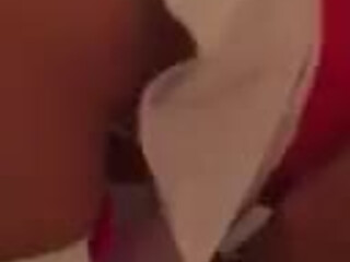 naomiwoods dark haired babe masturbates pussy with vibrator