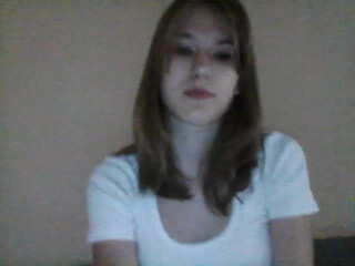 fuckmeplease hot brunette girl gently masturbates cunt