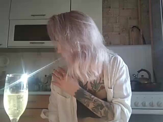 iskorka naughty doll fucks herself with a phallus