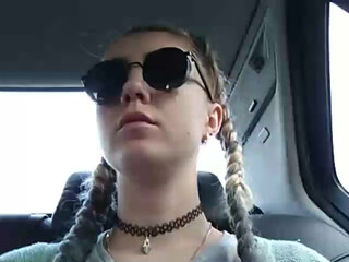 Iskorka busty blonde masturbating shaved vagina