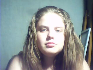 alicepussy Solo caresses