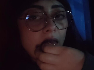 arixxx hot bitch sucks dildos