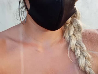 Ayra luxury chick masturbating with sex toys