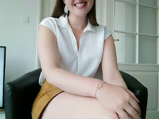 beryl59 crazy nurse posing on camera