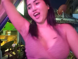 Bella hot passion dances striptease