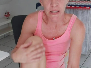 blueeye Busty shlendra