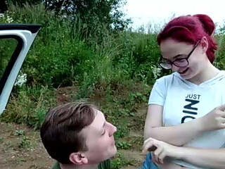 Fortyonabranch young bitch masturbates pussy