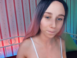 Hvaramontyana big ass blonde in stockings twisting her ass